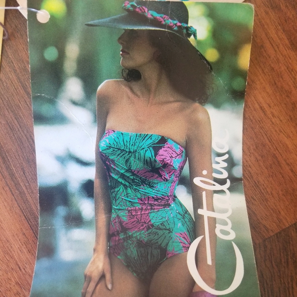 vintage deadstock 80s Catalina Hawaiian Mercerville NJ Swimwear swimsuit NWT